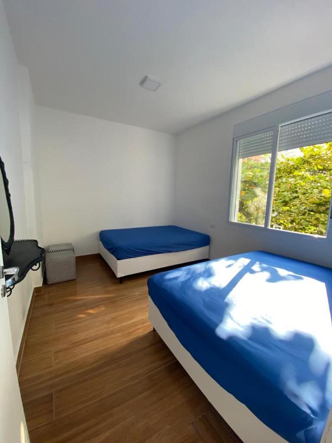 Apartamento Guaruja Pitangueiras 50 Metros Da Praia. المظهر الخارجي الصورة
