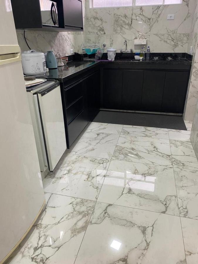 Apartamento Guaruja Pitangueiras 50 Metros Da Praia. المظهر الخارجي الصورة